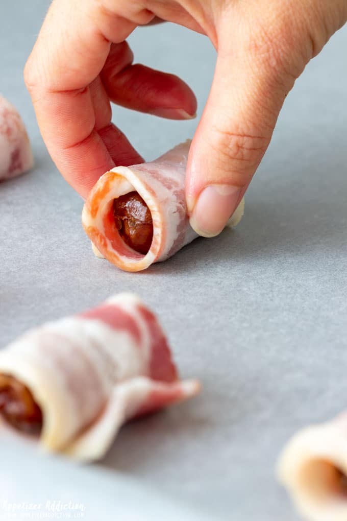 How to make Bacon Wrapped Dates Step 2