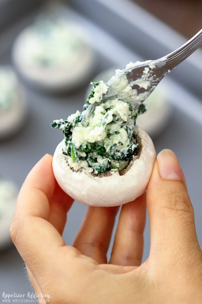 How to make Spinach Feta Stuffed Mushrooms Step 2