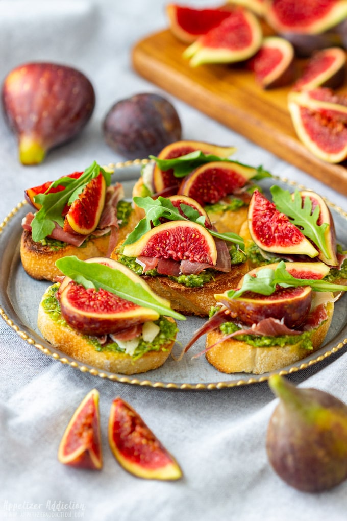 Prosciutto Fig Crostini