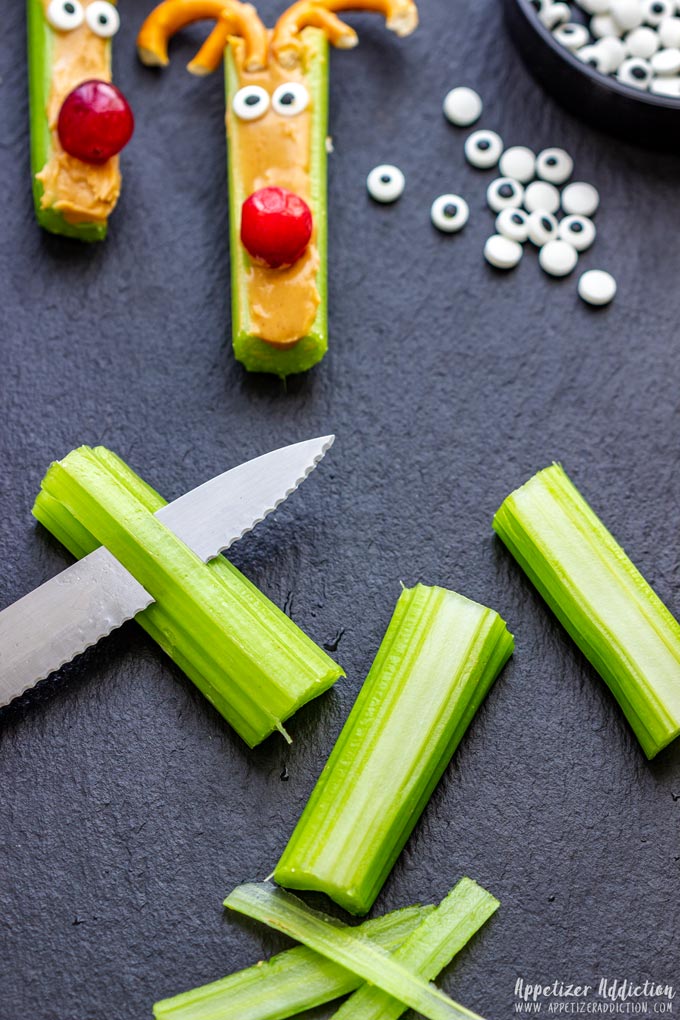 How to make Rudolph Celery Snacks Step 1