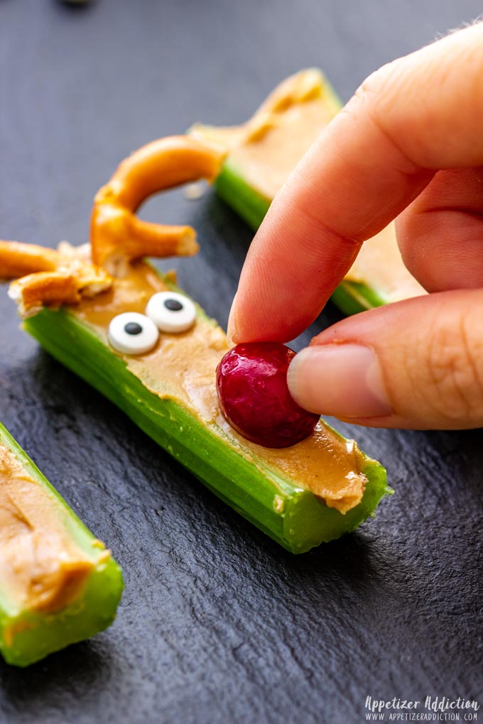 How to make Rudolph Celery Snacks Step 3