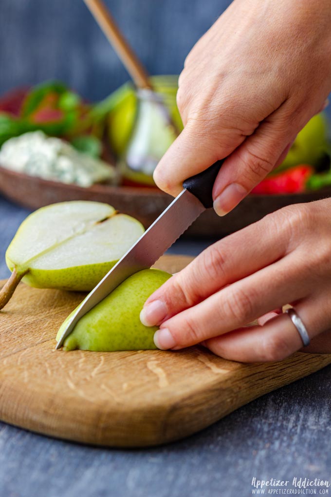 How to make Pear Prosciutto Appetizers Step 1