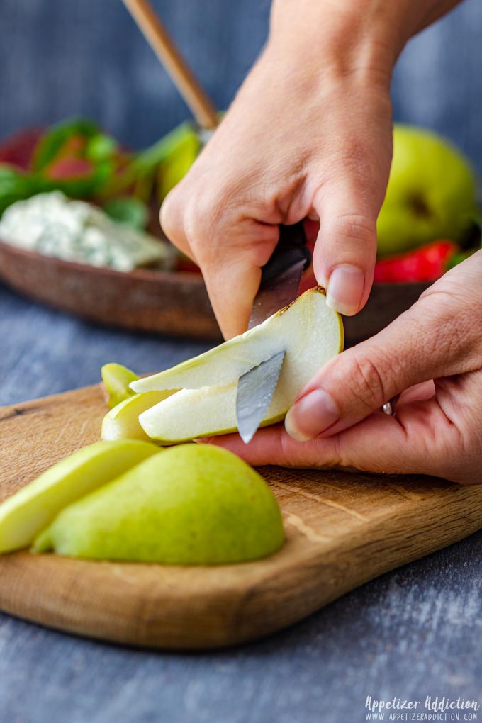 How to make Pear Prosciutto Appetizers Step 2