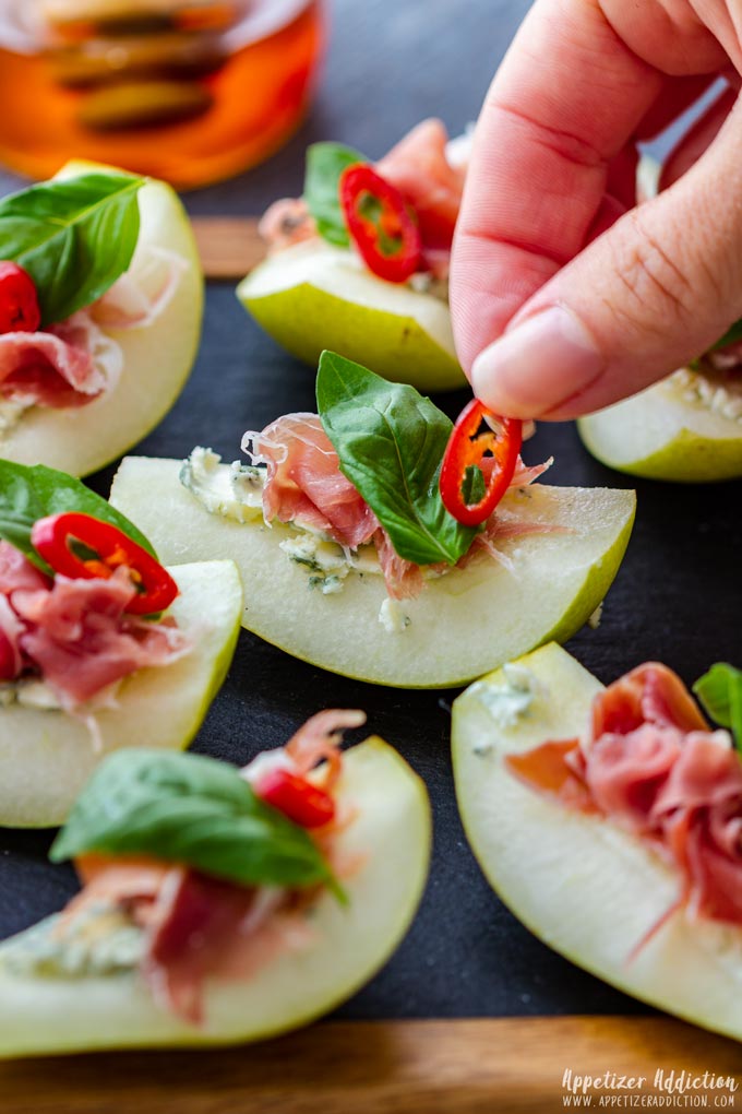 How to make Pear Prosciutto Appetizers Step 4