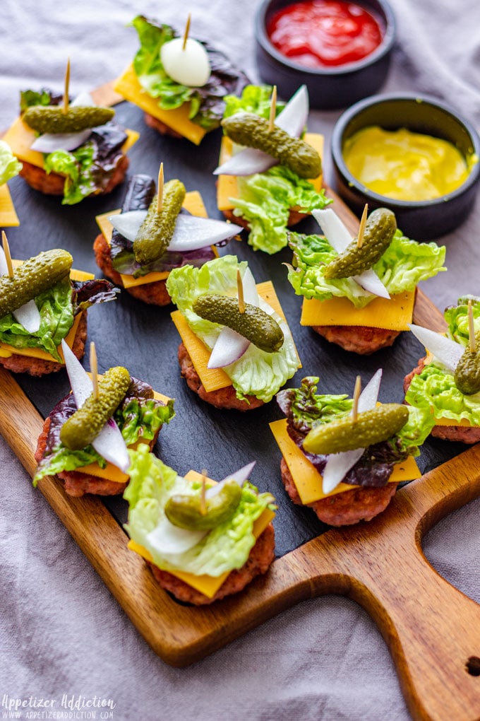 Bunless Mini Cheeseburger Bites for Party