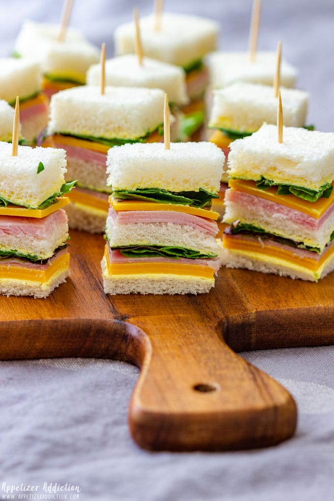 Finger Sandwiches with Ham and Cheese