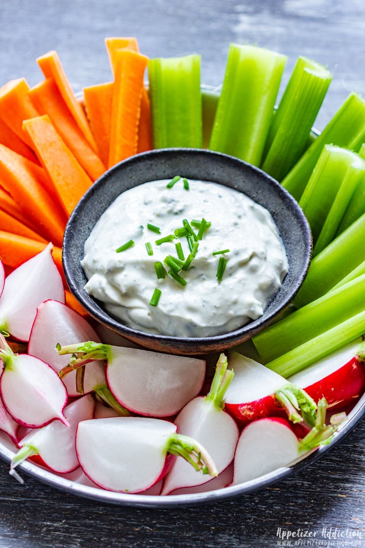 Blue Cheese Dip with Vegetables