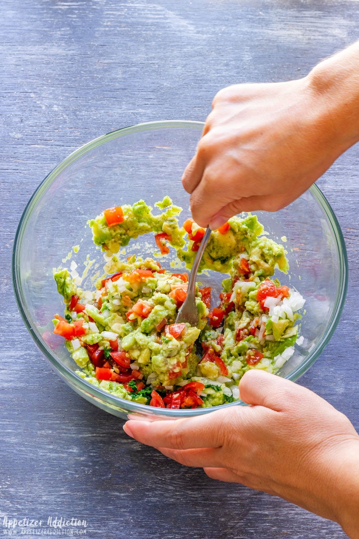 How to make Homemade Guacamole Step 2