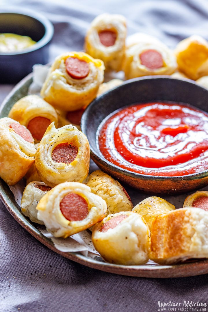 Puff Pastry Mini Pigs in a Blanket