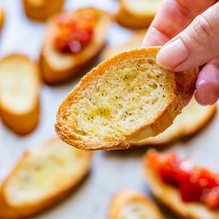How to Make Crostini-image