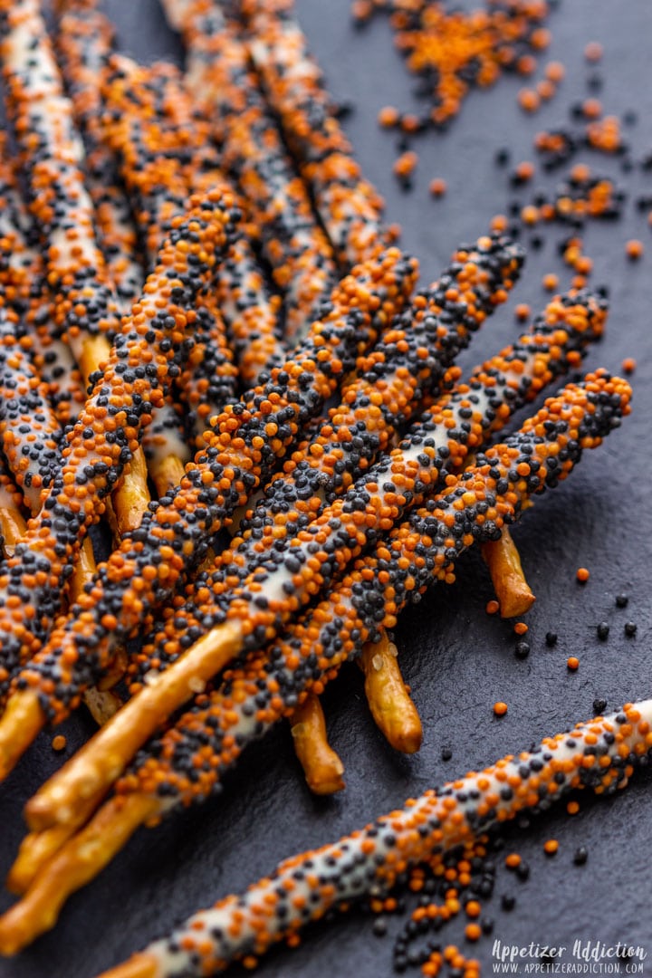 Halloween pretzel snacks dipped in chocolate