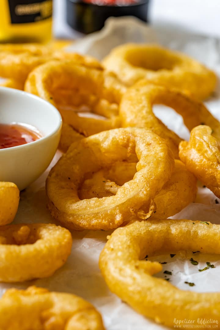 Crispy onion rings in a beer batter