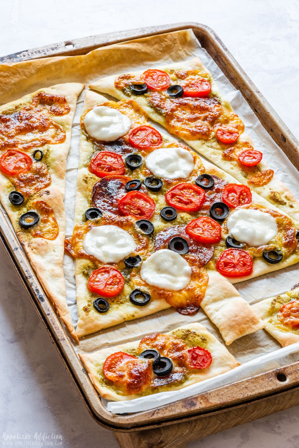 Christmas tree pizza after baking.