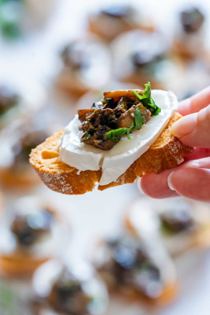 Mushroom Crostini - Appetizer Addiction